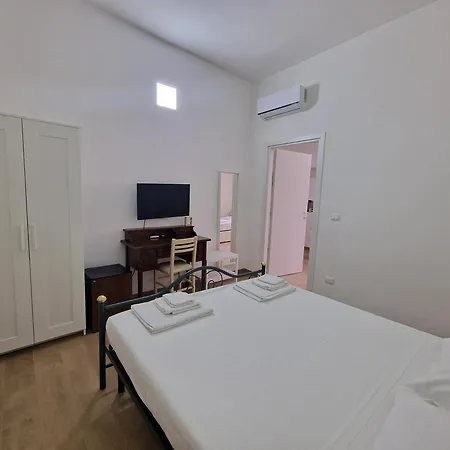 Vecchia בית הארחה בארי