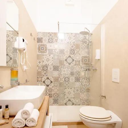 Vecchia Guest house