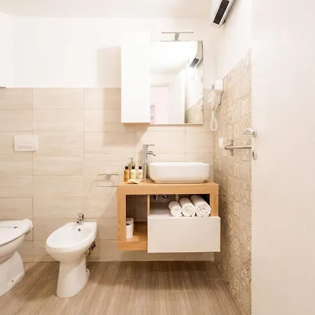 Vecchia 3*