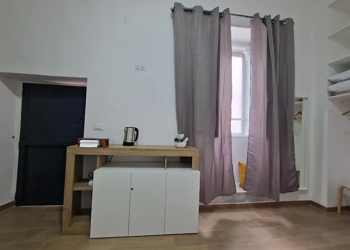 Guest house Vecchia 3*